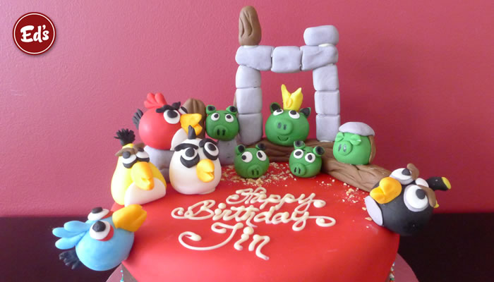 Angry Bird Theme Birthday Cake
