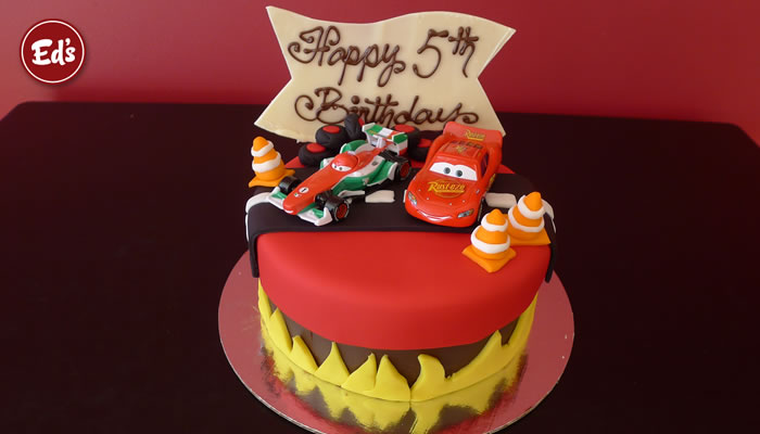 Car Theme Cake