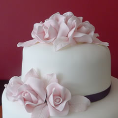 Roses Wedding Cake